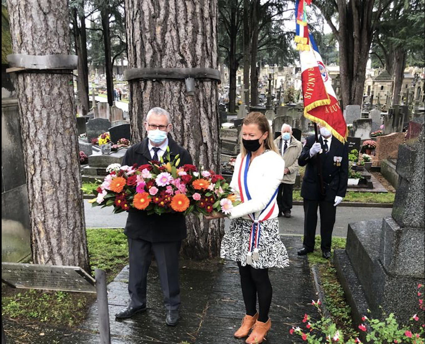 Karine Engel, lors de la cérémonie du 1 novembre au cimetière de l’est